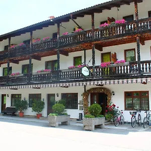 Bed & Breakfast Almhostel ***